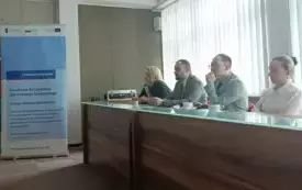 Burmistrz Miasta Pan Daniel Janiak podczas spotkania promującego projekt