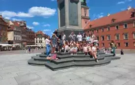 Dzieci z Naszej Bazy w trakcie wycieczki po Warszawie
