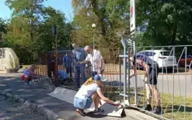 Wolontariusze z Firmy Marsa na tererenie Centrum Usług Społecznych w Sochaczewie
