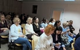 Uczestnicy szkolenia w siedzibie CUS