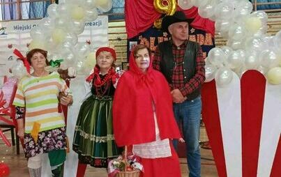 Zdjęcie do Uczestnicy Klubu Senior+ wzięli udział w Olimpiadzie Senior&oacute;w