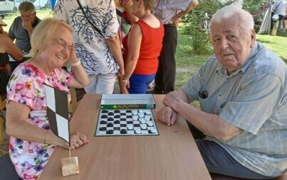 Zdjęcie do Klub Senior+ na konkursie warcabowym w DPS Sochaczew