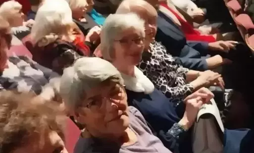 Zdjęcie do Klub Senior+ na spektaklu w Teatrze Buffo