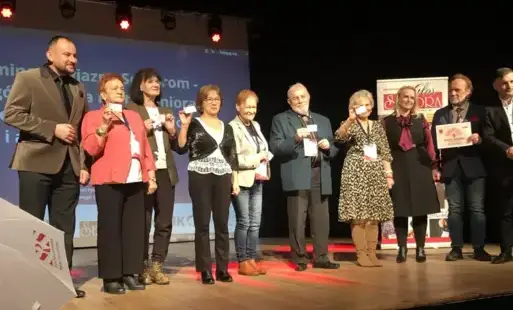 Zdjęcie do Og&oacute;lnopolska Karta Seniora